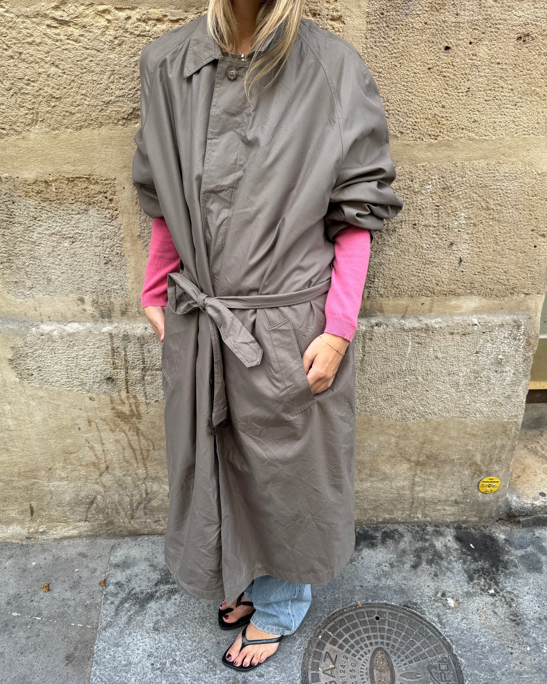 TAUPE TRENCH