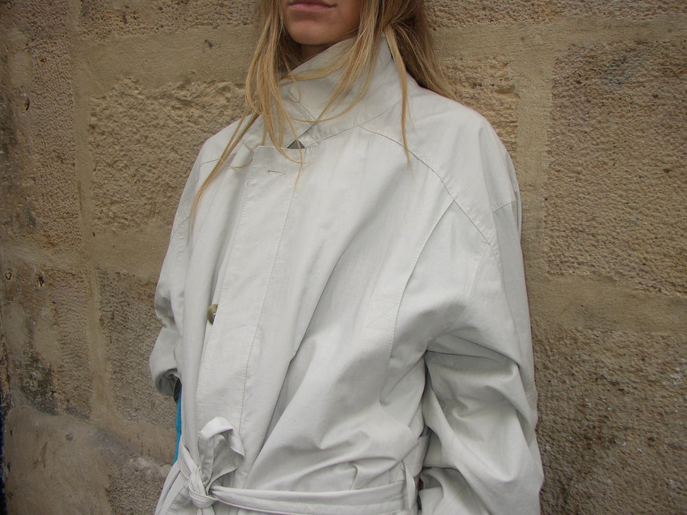 IVORY TRENCH